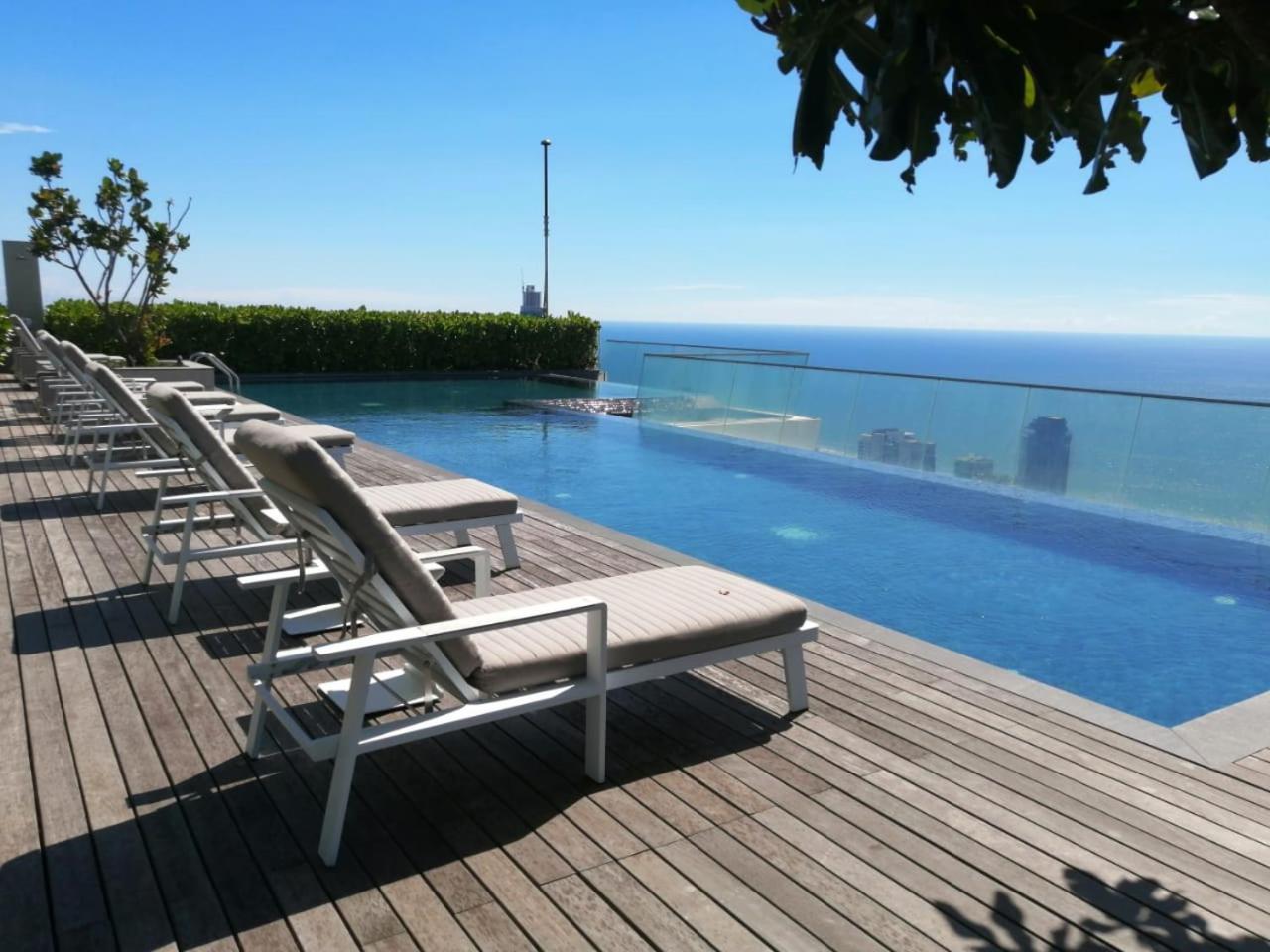 Altair Luxury Colombo By Miracle Exterior foto